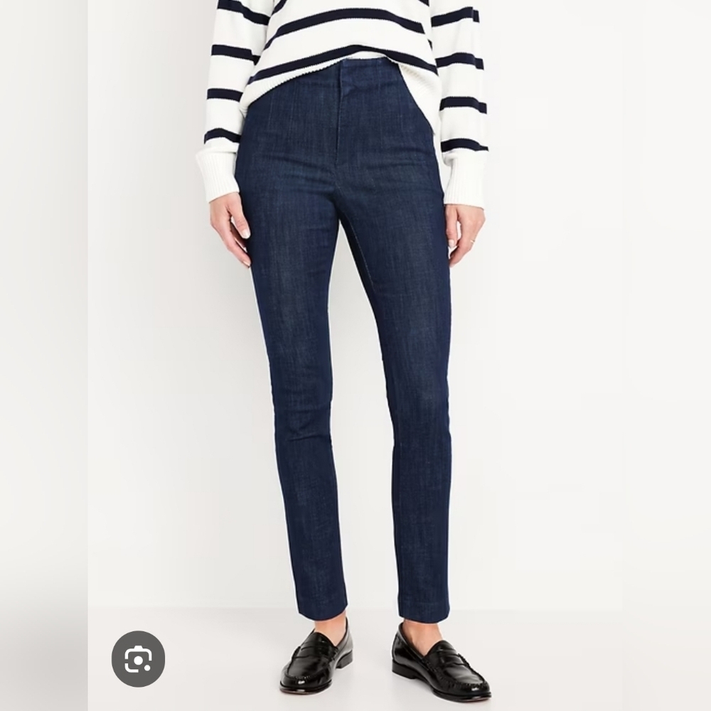 Old Navy Pixie Ankle Pants Size 8 Slim Fit Denim-Like